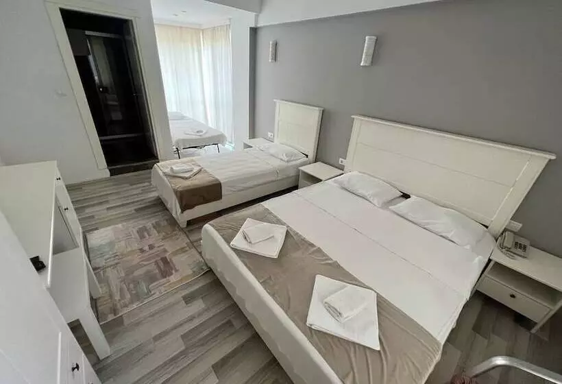 هتل Corner Boutique