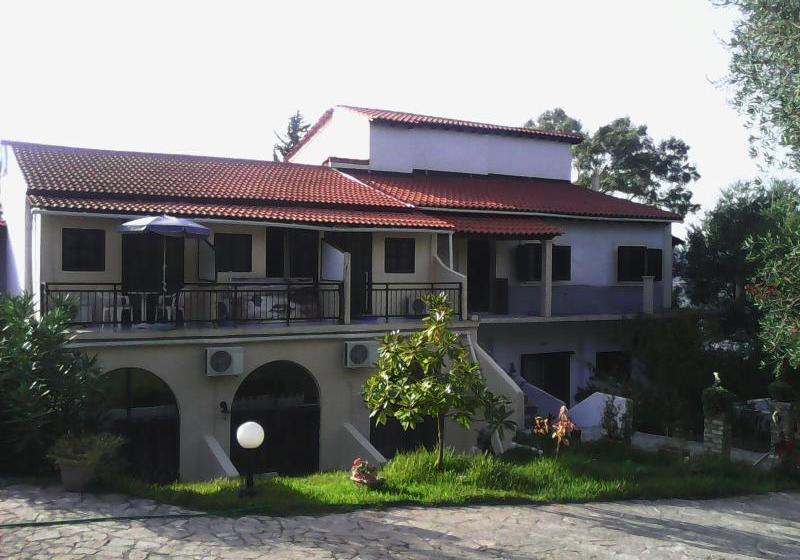 فندق Dina S Rooms