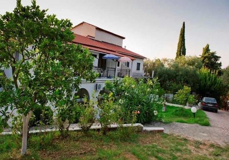 فندق Dina S Rooms