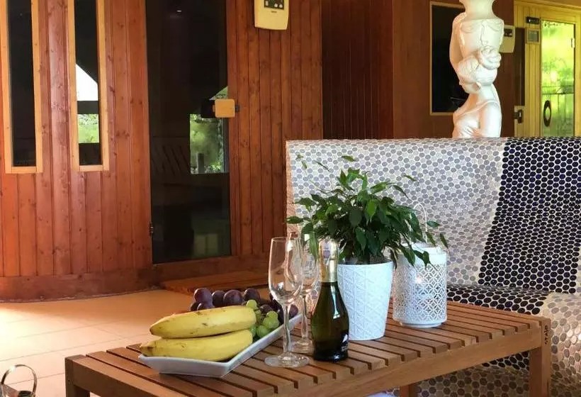 فندق Gdańsk Dworek Banino