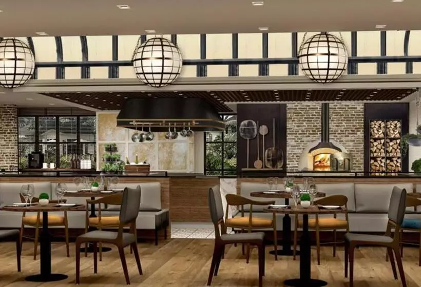 Hotel Four Points By Sheraton Palawan Puerto Princesa