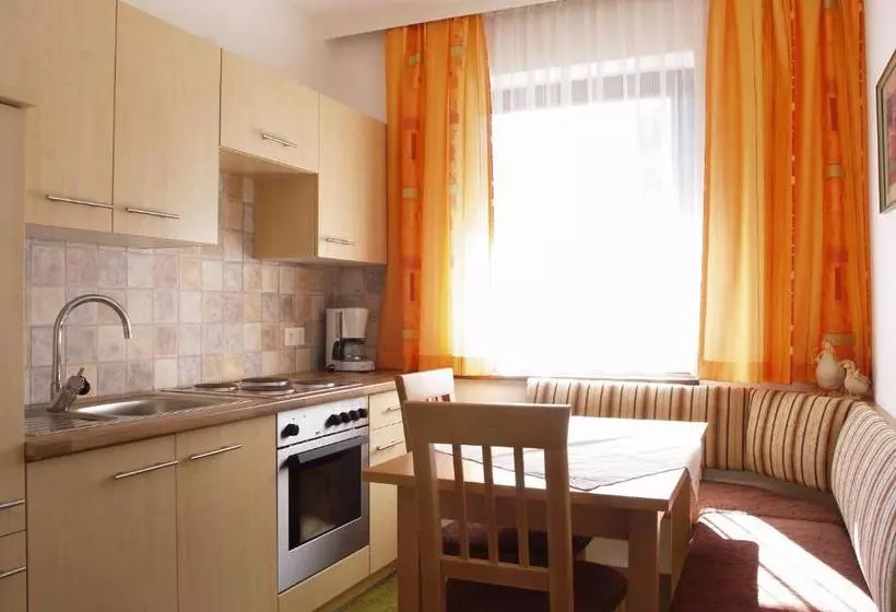 ホテル Gasthof Hofer