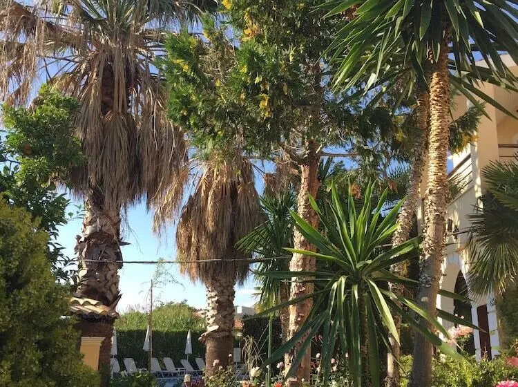 בית מלון כפרי Ilena