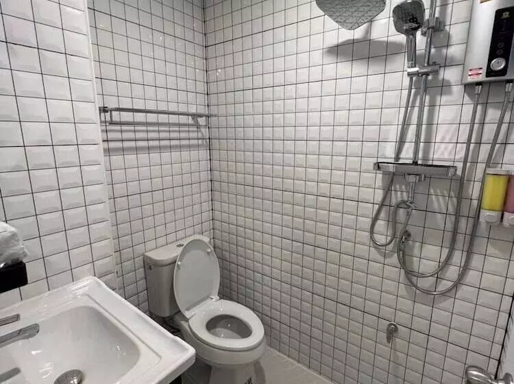 Отель Inspire House