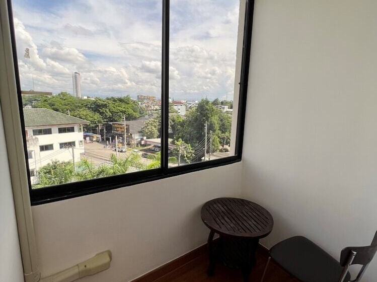 فندق Inspire House