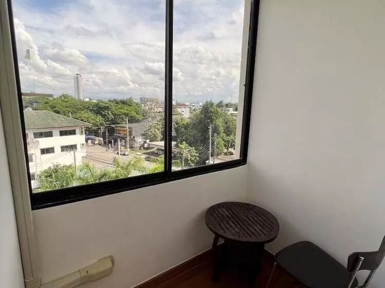 Отель Inspire House