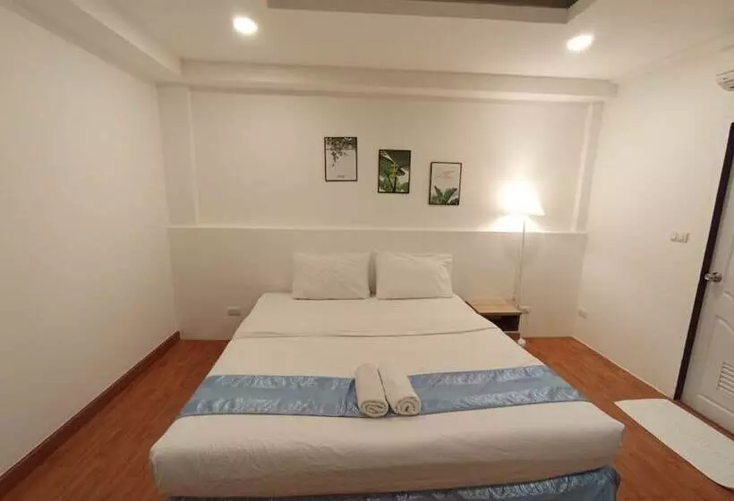 Отель Inspire House