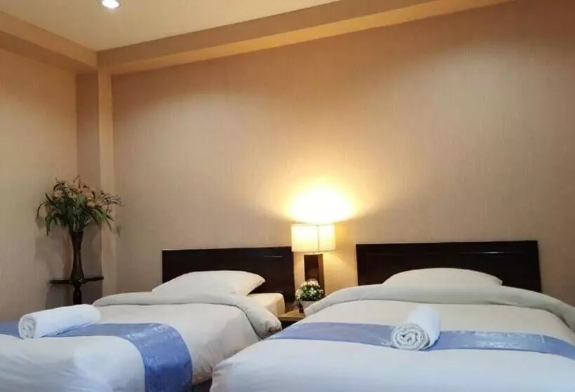 Отель Inspire House