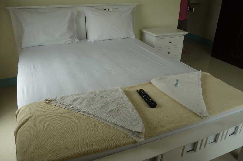 فندق J Apartment