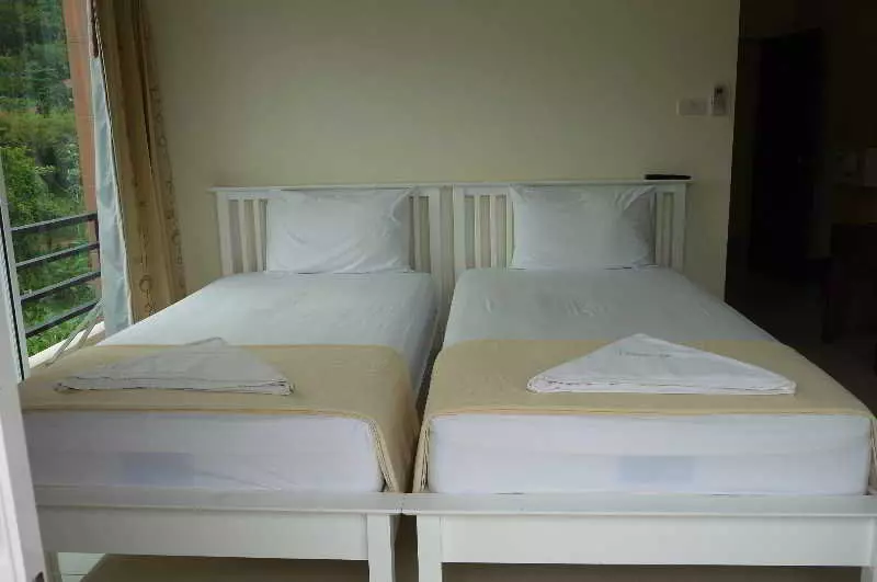 هتل J Apartment