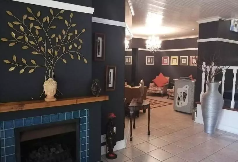 בית מלון כפרי Knysna Wayside Inn