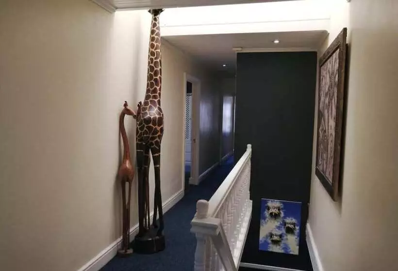 בית מלון כפרי Knysna Wayside Inn