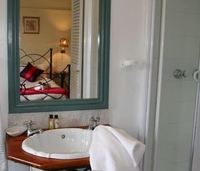 בית מלון כפרי Knysna Wayside Inn