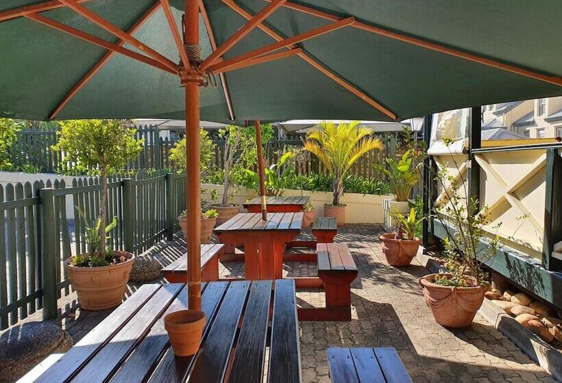 בית מלון כפרי Knysna Wayside Inn