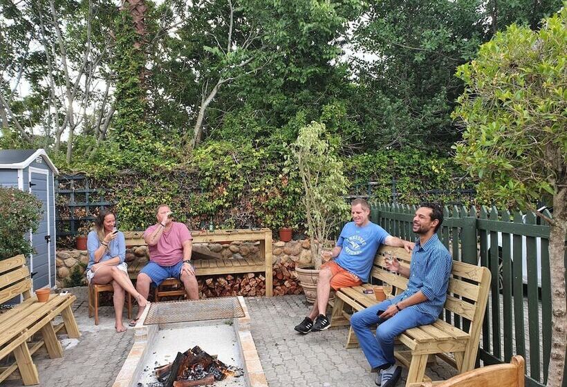 בית מלון כפרי Knysna Wayside Inn