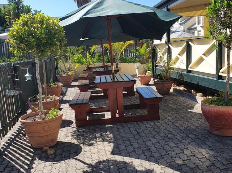 בית מלון כפרי Knysna Wayside Inn