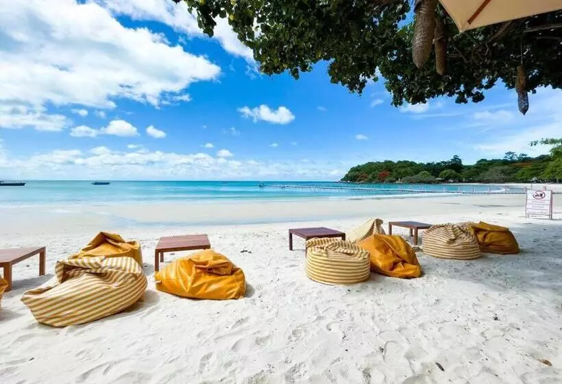 ホテル Lalune Beach Resort