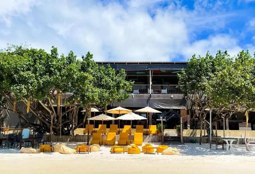 ホテル Lalune Beach Resort