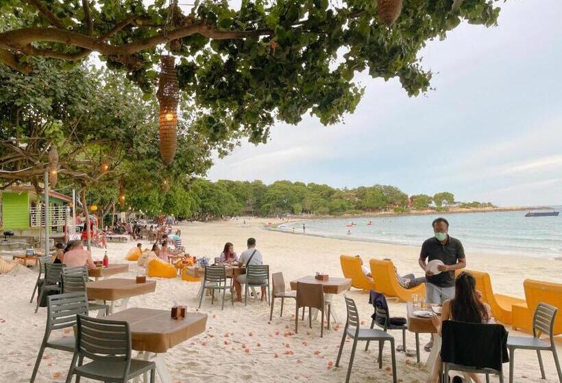 호텔 Lalune Beach Resort