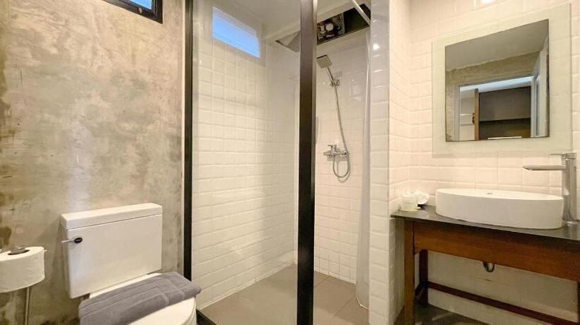 호텔 Lalune Beach Resort