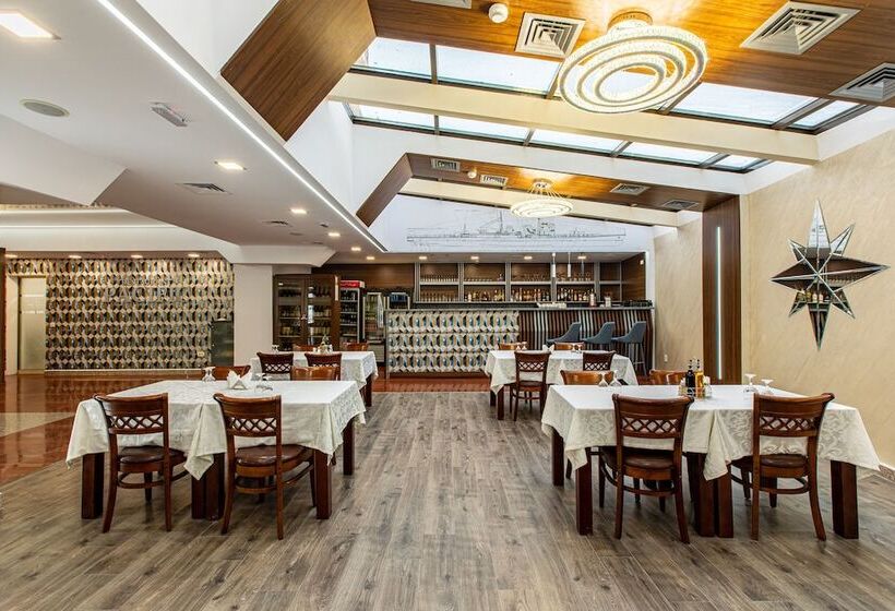 فندق Lira Pacific Apart