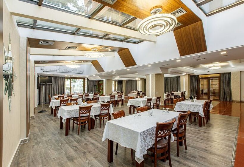 فندق Lira Pacific Apart