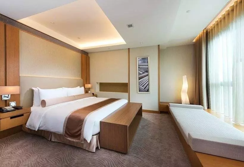 Millennium Hotel Taichung