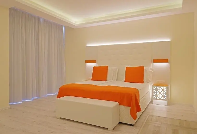 ホテル Perla Beach Luxury   All Inclusive & Free Beach Access