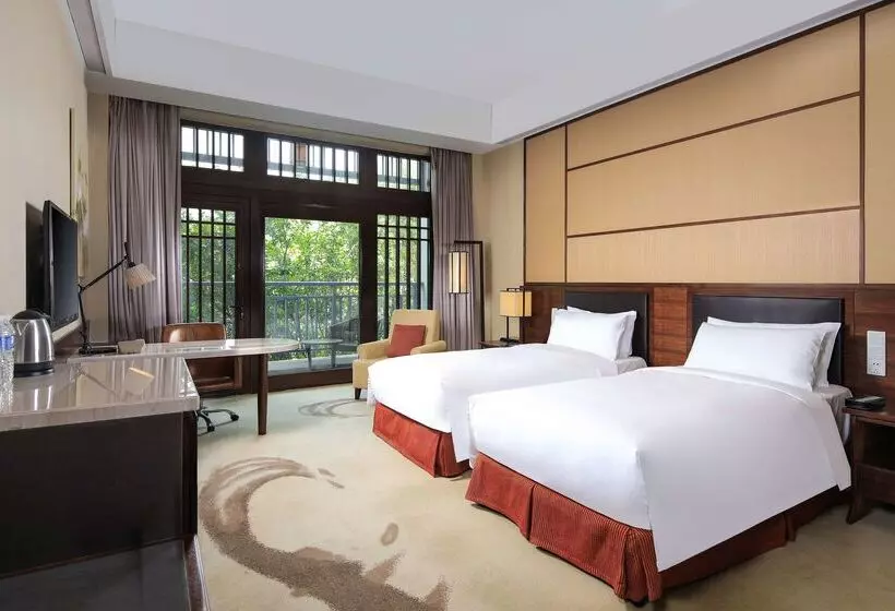 ホテル Radisson Blu Resort Wetland Park
