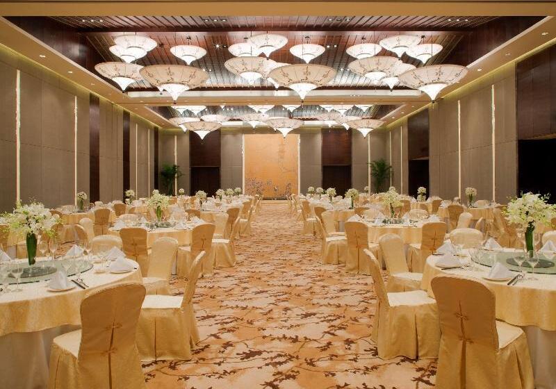 酒店 Radisson Blu Resort Wetland Park