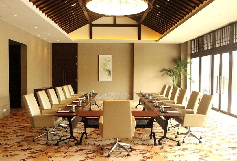 酒店 Radisson Blu Resort Wetland Park