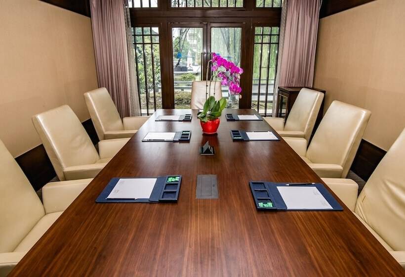 酒店 Radisson Blu Resort Wetland Park