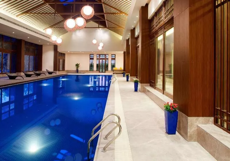 ホテル Radisson Blu Resort Wetland Park