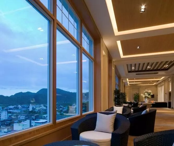 هتل Rsl Cold & Hot Springs Resort Suao