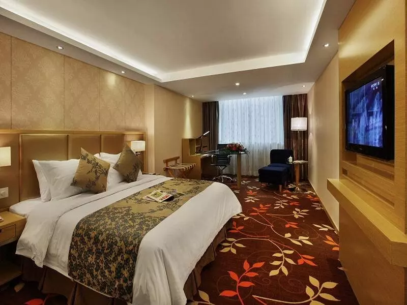 Отель South China Laguna Shenzhen Luohu