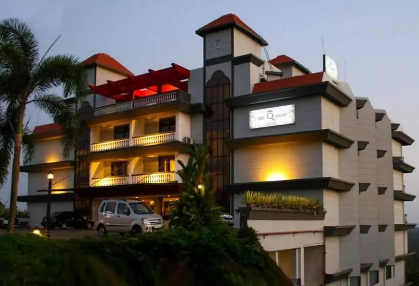 هتل The Queeny