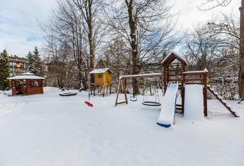 בית מלון כפרי Willa Carlton