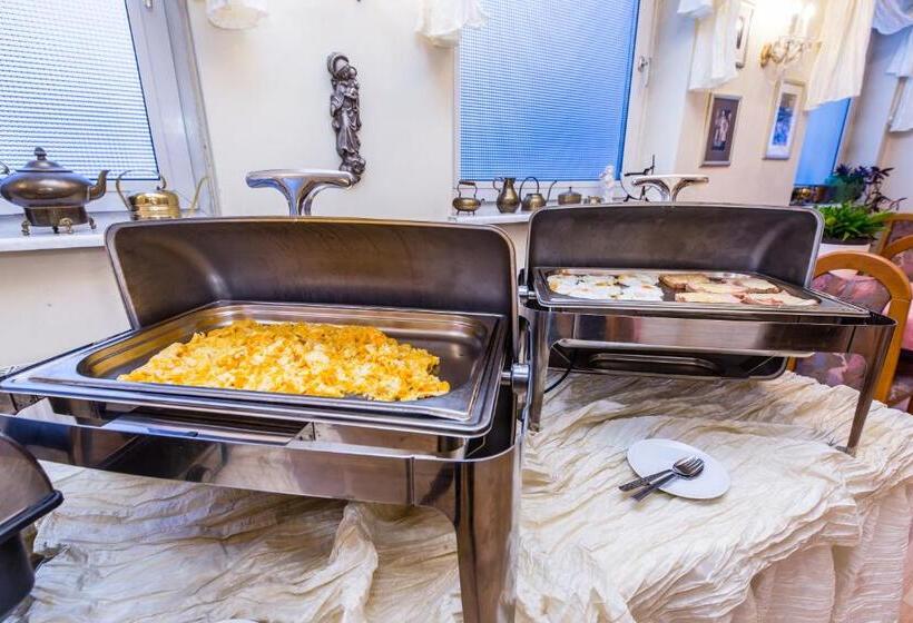 בית מלון כפרי Willa Carlton