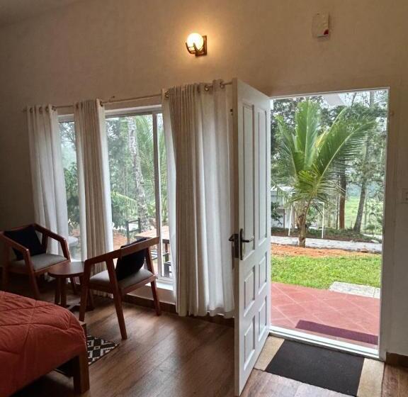 הוסטל Silver Oak By Exuberance Stays