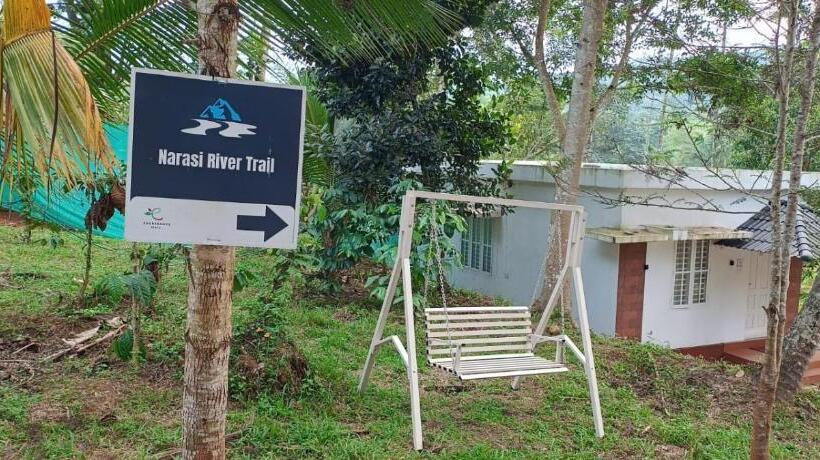 הוסטל Silver Oak By Exuberance Stays