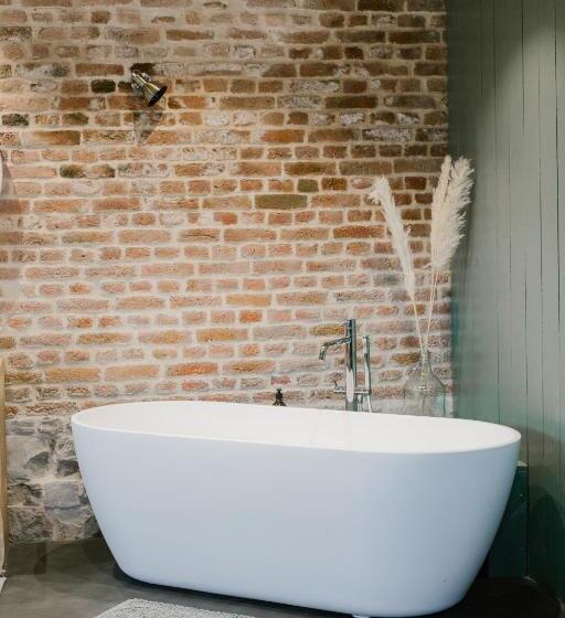 تختخواب و صبحانه La Cabane Du Potager   Ferme De Linciaux