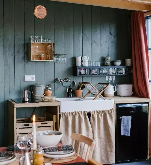 ベッドアンドブレックファースト La Cabane Du Potager   Ferme De Linciaux