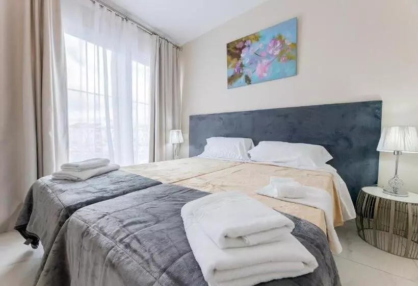 ホテル Residencia Deportiva Rozarossa