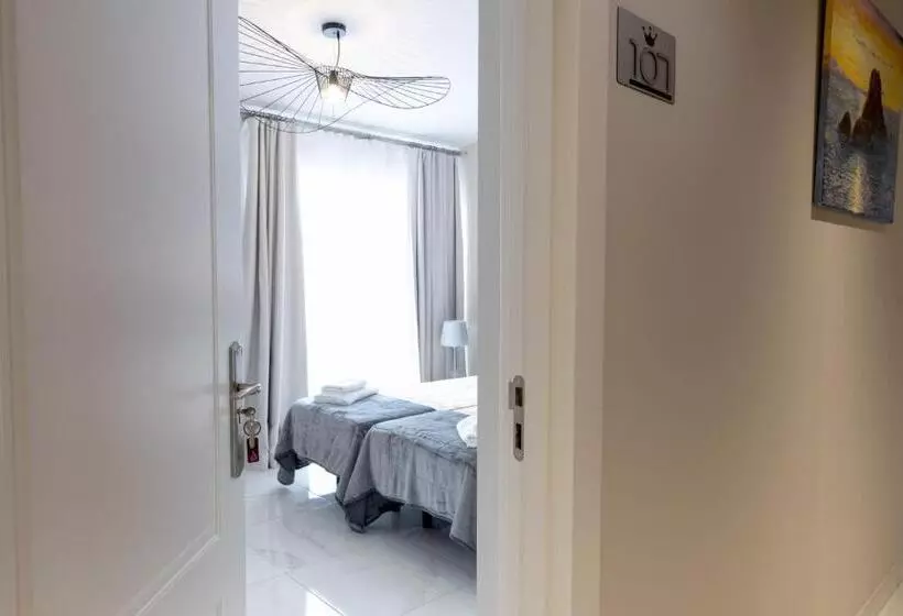 ホテル Residencia Deportiva Rozarossa