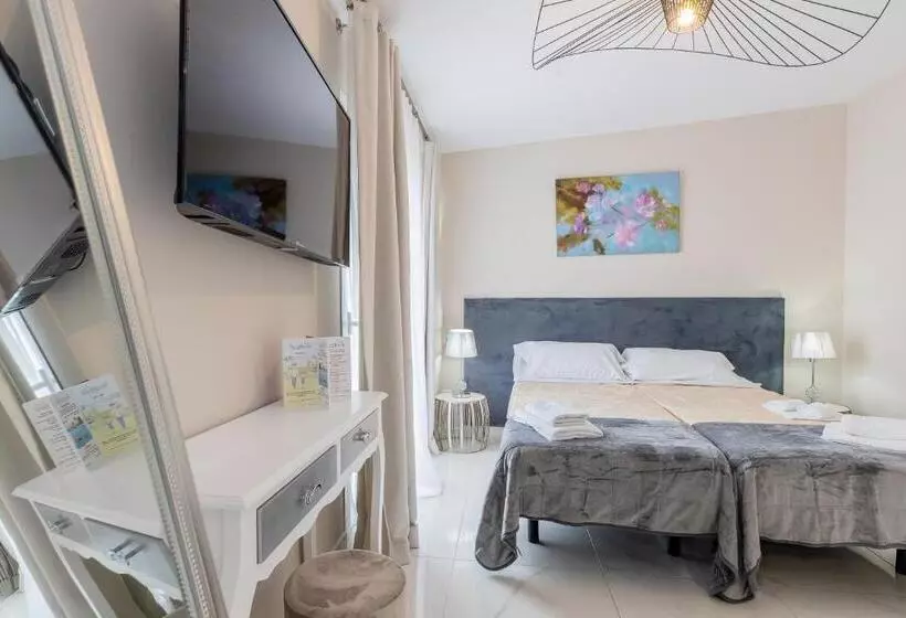 ホテル Residencia Deportiva Rozarossa