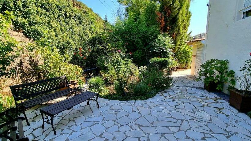 צימר Manoir De Gravezon