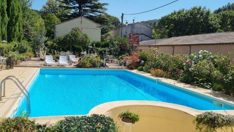 צימר Manoir De Gravezon