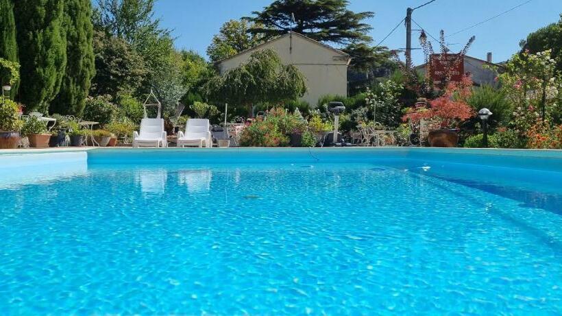 צימר Manoir De Gravezon