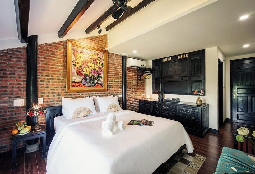 هتل Art Museum Villa Hoi An