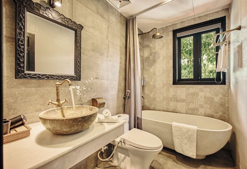 هتل Art Museum Villa Hoi An